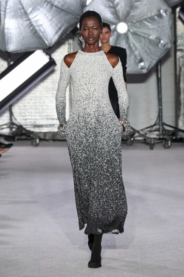 مجموعة براندون ماكسويل لخريف وشتاء 2023-2024