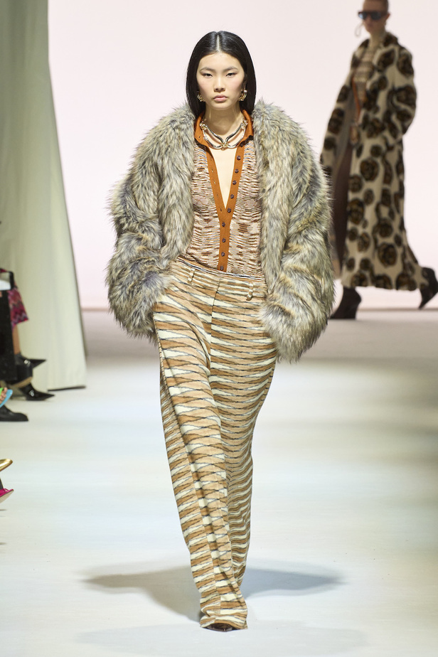 من مجموعة ميسوني لموسم خريف وشتاء 2023-2024