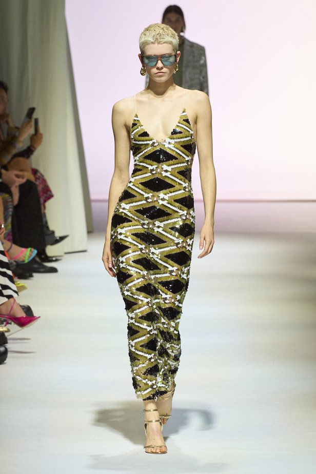 من مجموعة ميسوني لموسم خريف وشتاء 2023-2024