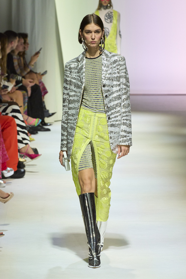 من مجموعة ميسوني لموسم خريف وشتاء 2023-2024