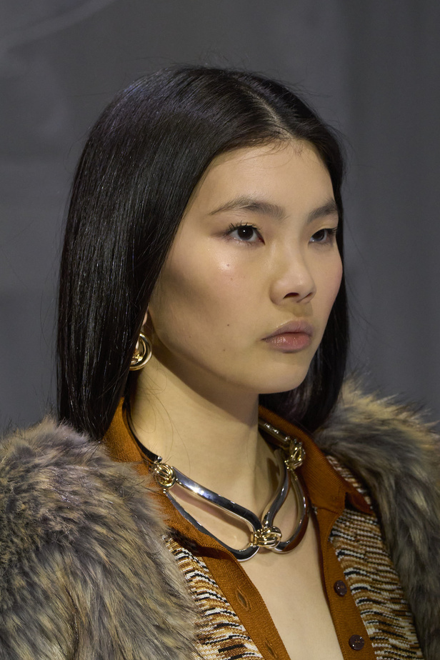 مجموعة ميسوني لخريف 2023 تمازج في الألوان والطبعات 