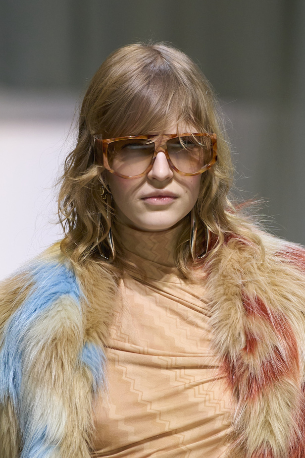 مجموعة ميسوني لخريف 2023 تمازج في الألوان والطبعات 