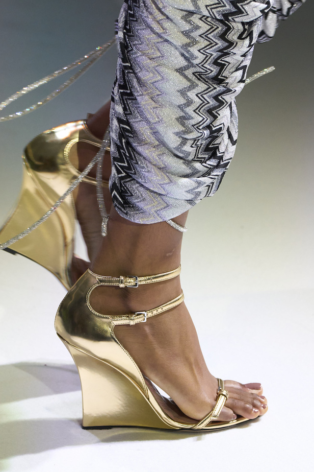 مجموعة ميسوني لخريف 2023 تمازج في الألوان والطبعات 