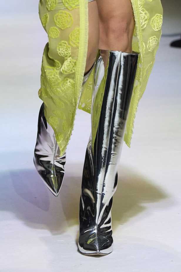 مجموعة ميسوني لخريف 2023 تمازج في الألوان والطبعات 