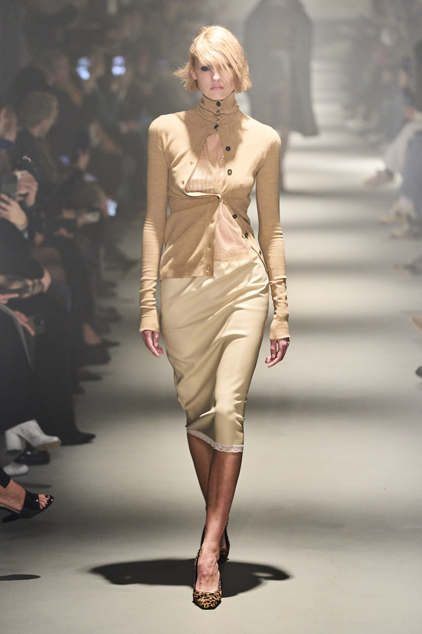 من مجموعة N21 لموسم خريف وشتاء 2023-2024