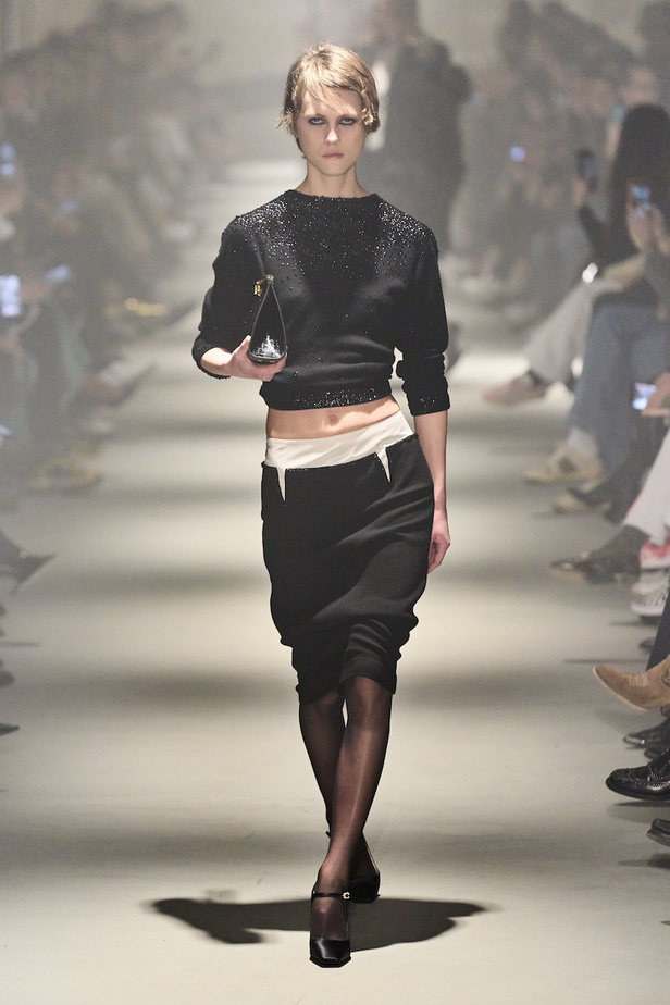 من مجموعة N21 لموسم خريف وشتاء 2023-2024