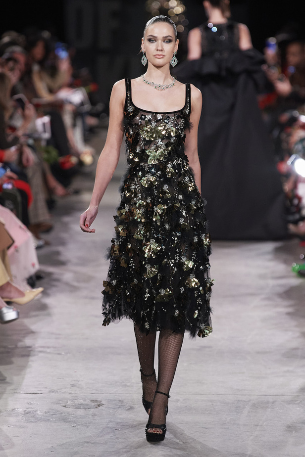 من مجموعة نعيم خان لموسم خريف وشتاء 2023-2024