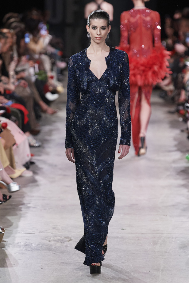 من مجموعة نعيم خان لموسم خريف وشتاء 2023-2024