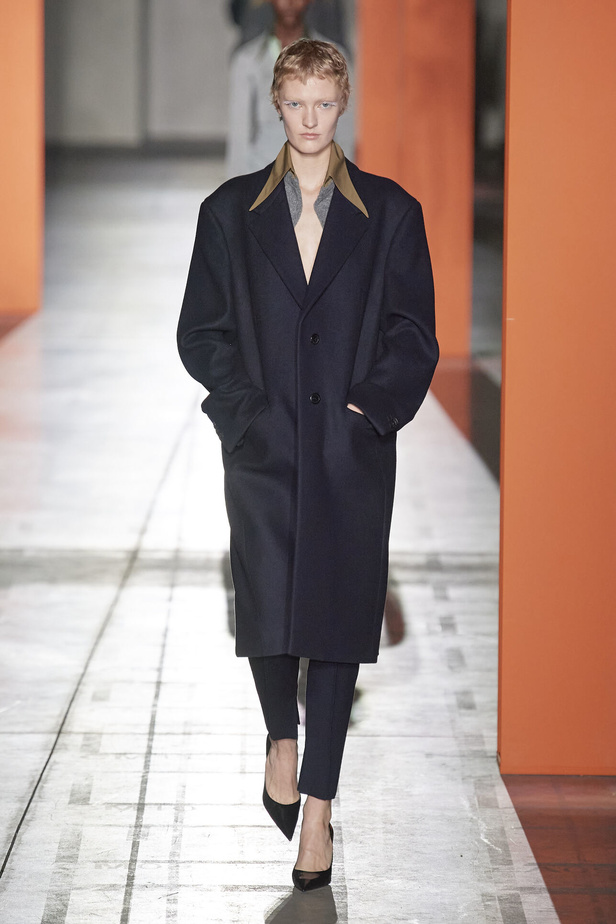 مجموعة Prada لخريف وشتاء 2024 في ميلانو