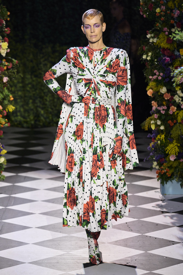 من مجموعة Richard Quinn لموسم خريف وشتاء 2023