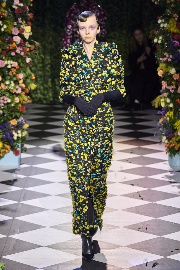 من مجموعة Richard Quinn لموسم خريف وشتاء 2023