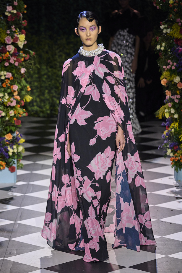 من مجموعة Richard Quinn لموسم خريف وشتاء 2023