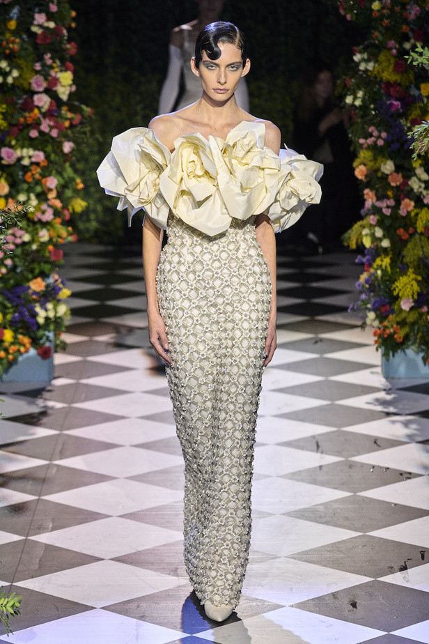 من مجموعة Richard Quinn لموسم خريف وشتاء 2023