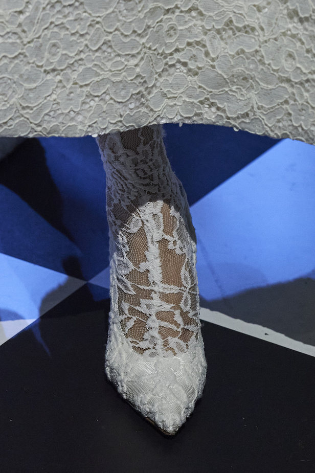 باقة من الورود قدمها لنا Richard Quinn لموسم خريف 2023