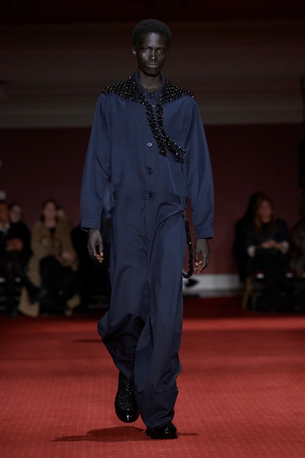 مجموعة سيمون روشا لخريف وشتاء 2024