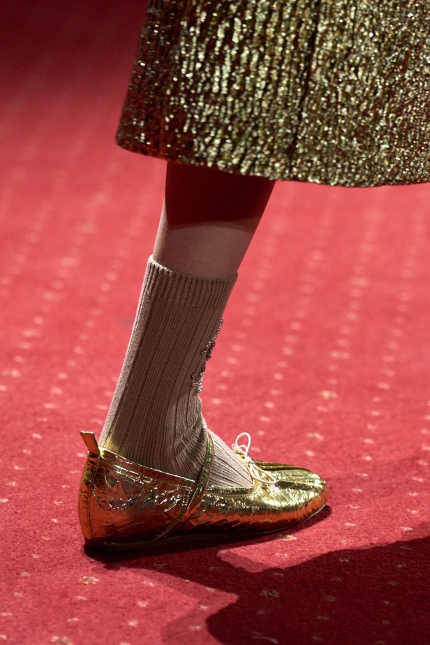 مجموعة سيمون روشا لخريف وشتاء 2024