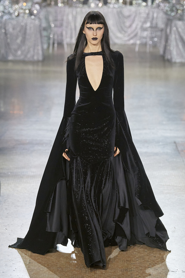 من مجموعة Rodarte لخريف وشتاء 2023-2024