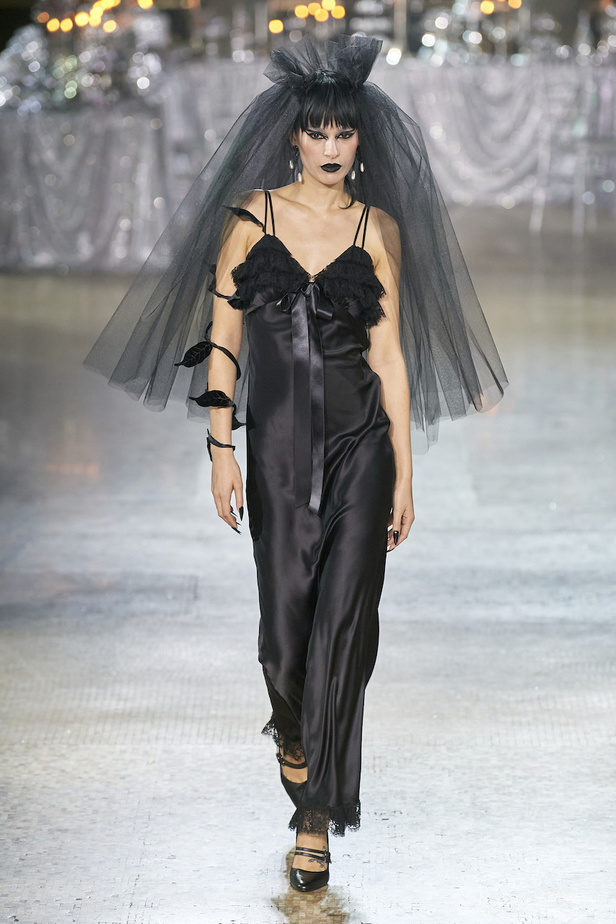 من مجموعة Rodarte لخريف وشتاء 2023-2024