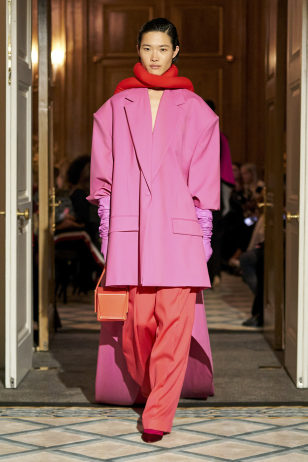 مجموعة Roksanda لخريف وشتاء 2023 - 2024