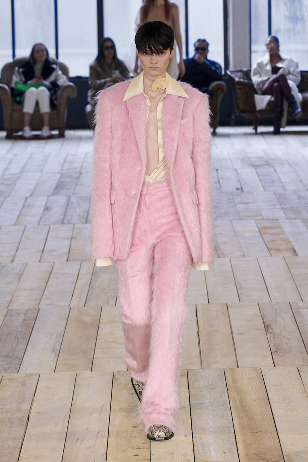 من مجموعة Sportmax لموسم خريف وشتاء 2023-2024