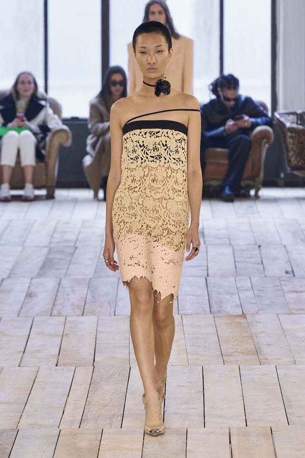 من مجموعة Sportmax لموسم خريف وشتاء 2023-2024