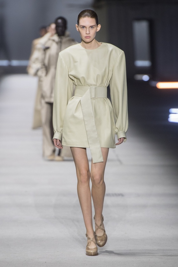 مجموعة Tod's أساسية وحديثة من قطع أيقونية قيّمة 