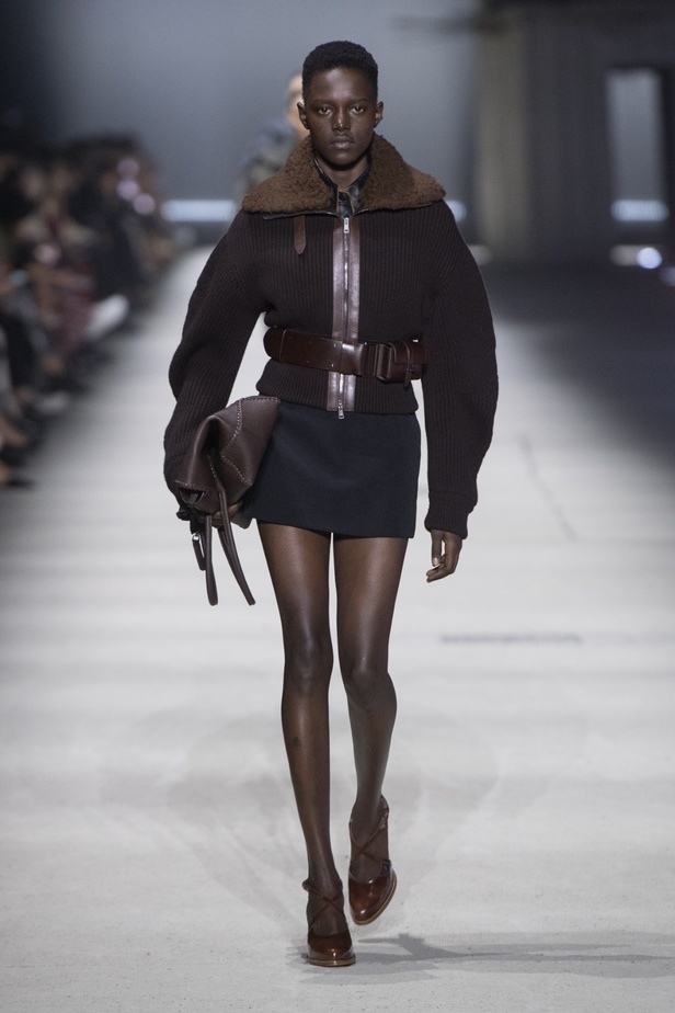 مجموعة Tod's أساسية وحديثة من قطع أيقونية قيّمة 