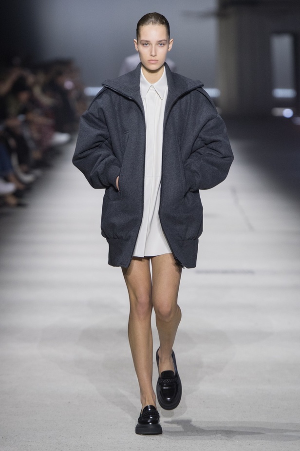 مجموعة Tod's أساسية وحديثة من قطع أيقونية قيّمة 