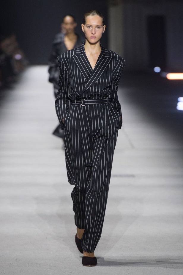 مجموعة Tod's أساسية وحديثة من قطع أيقونية قيّمة 