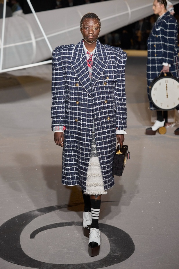 مجموعة Thom Browne تترجم رواية "الأمير الصغير" إلى عرض أزياء مبهر