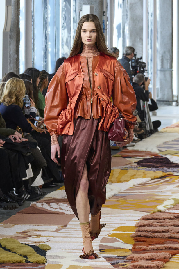 مجموعة Ulla Johnson لخريف وشتاء 2023-2024 في نيويورك..