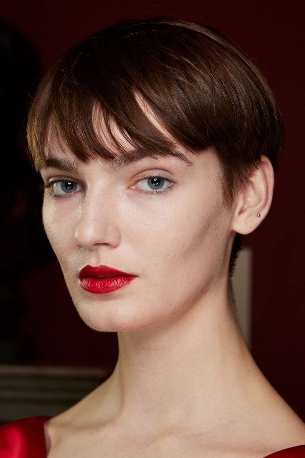 اطلالات جمالية من مجموعة Emilia Wickstead 