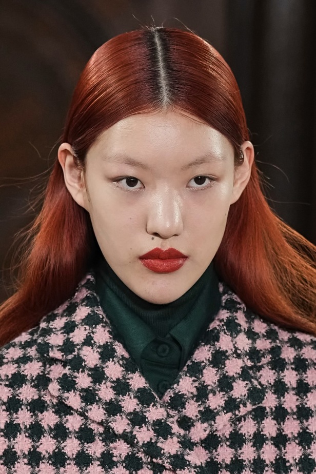 اطلالات جمالية من مجموعة Emilia Wickstead 