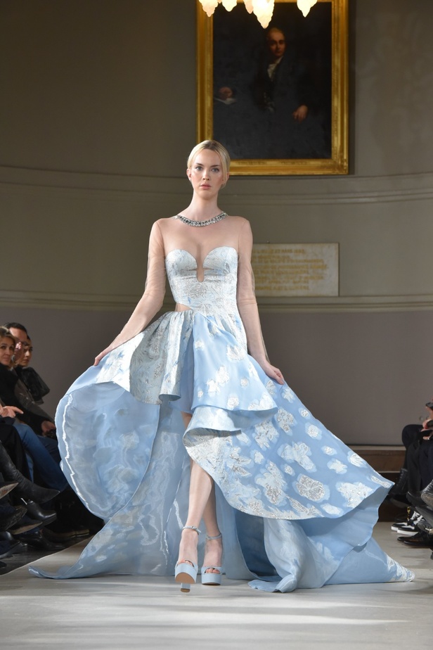مجموعة المصممة هند زيدان في أسبوع الموضة الباريسي