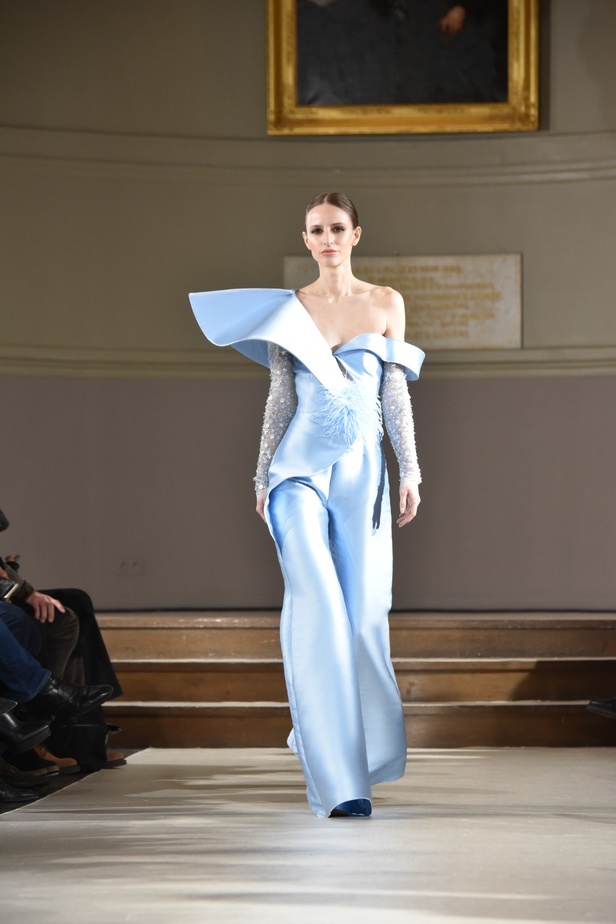 مجموعة المصممة هند زيدان في أسبوع الموضة الباريسي