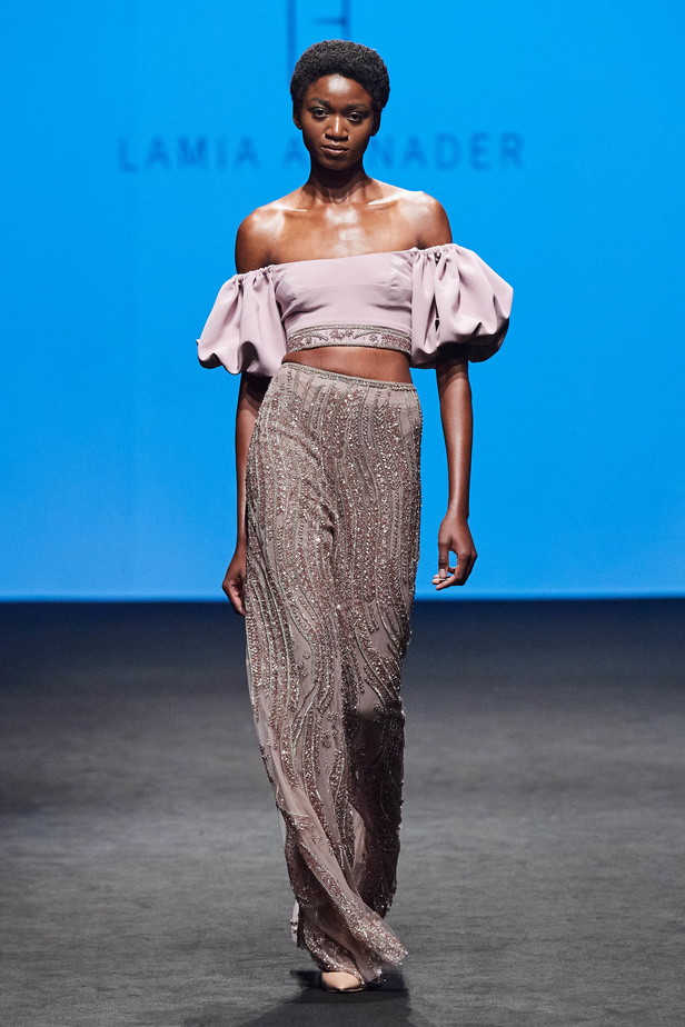 المصممة لميا أبي نادر للمرة الأولى في أسبوع دبي للموضة