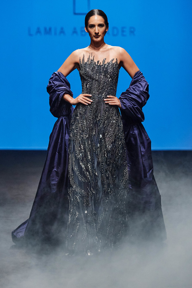 المصممة لميا أبي نادر للمرة الأولى في أسبوع دبي للموضة