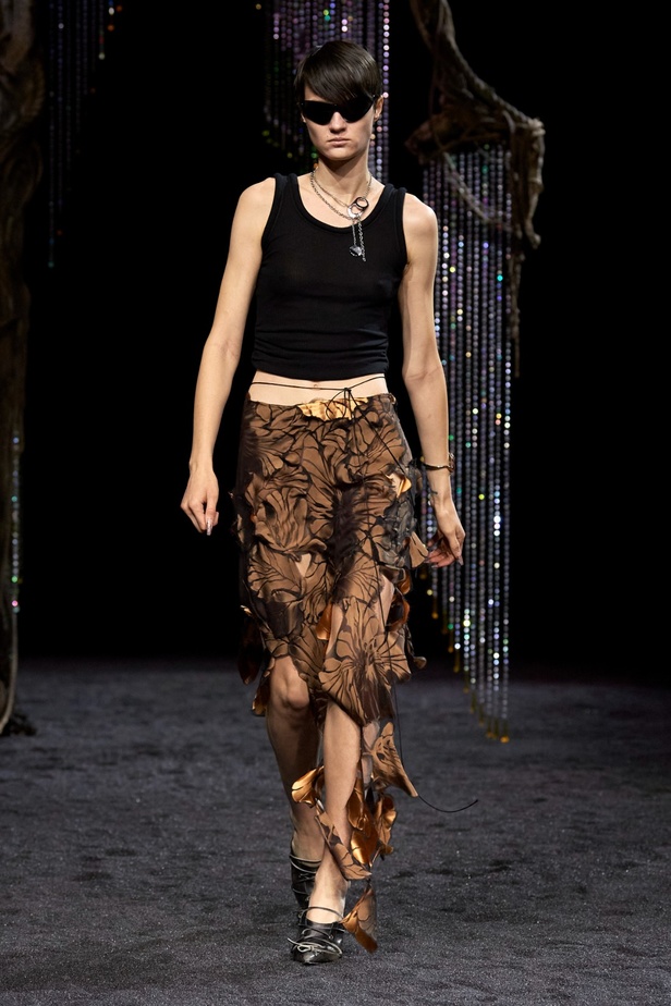 مجموعة Acne لخريف وشتاء 2023-2024 مستوحاة من قلب الطبيعة