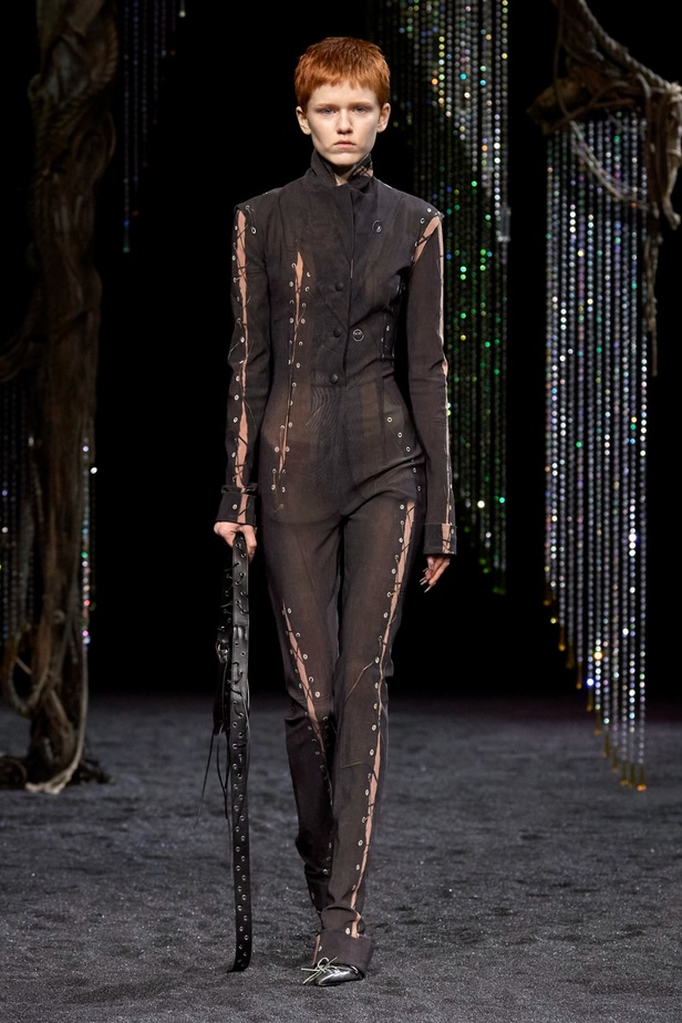 مجموعة Acne لخريف وشتاء 2023-2024 مستوحاة من قلب الطبيعة