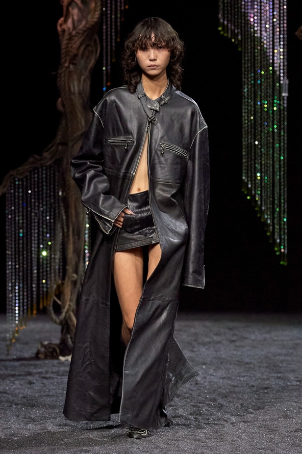 مجموعة Acne لخريف وشتاء 2023-2024 مستوحاة من قلب الطبيعة