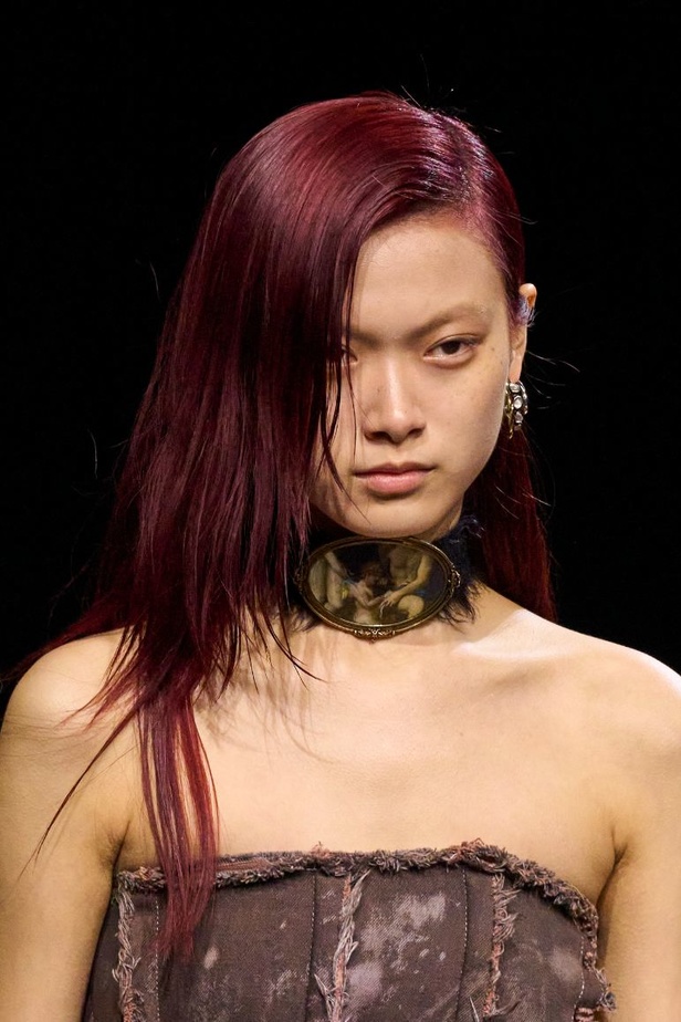 مجموعة Acne لخريف وشتاء 2023-2024 مستوحاة من قلب الطبيعة