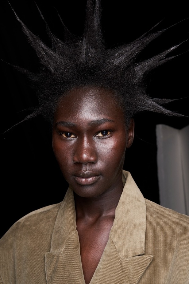 اطلالات جمالية من مجموعة Act N.1 لخريف وشتاء 2023-2024