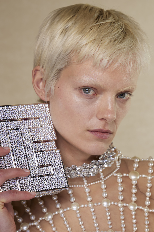 مجموعة بالمان لخريف 2023 تعيد أمجاد حقبة الخمسينات بأرقى الطرق 