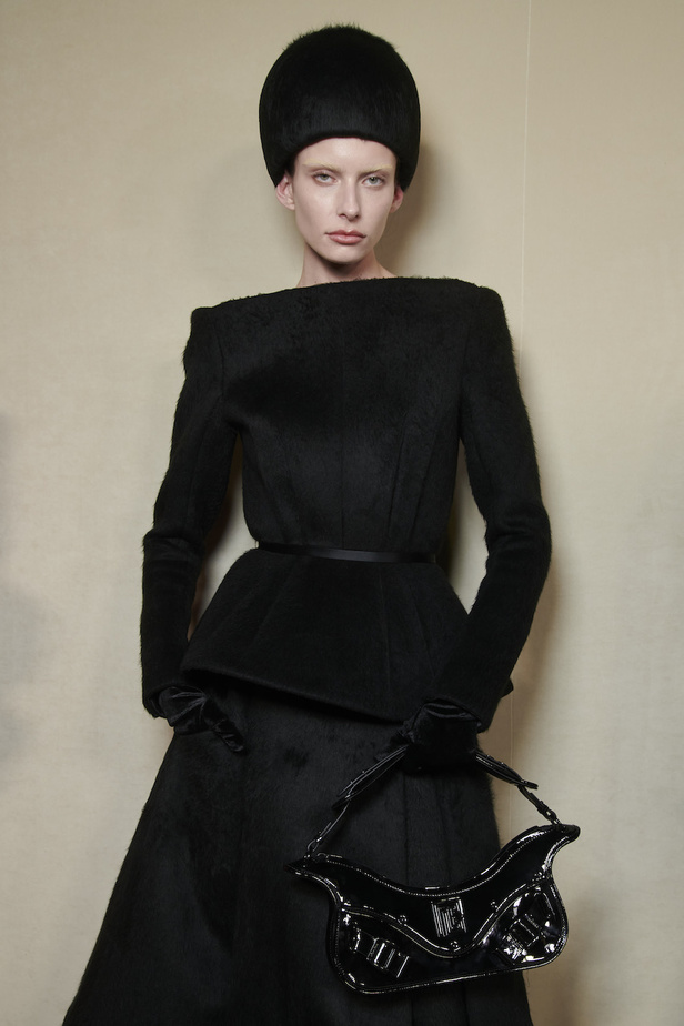 مجموعة بالمان لخريف 2023 تعيد أمجاد حقبة الخمسينات بأرقى الطرق 