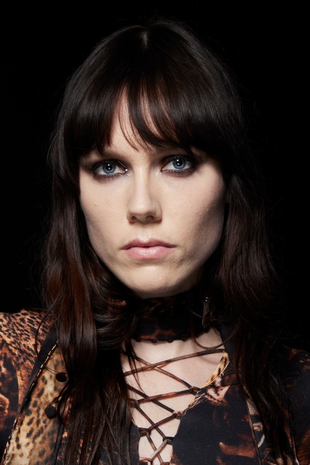 اطلالات جمالية من مجموعة Roberto Cavalli لخريف وشتاء 2024