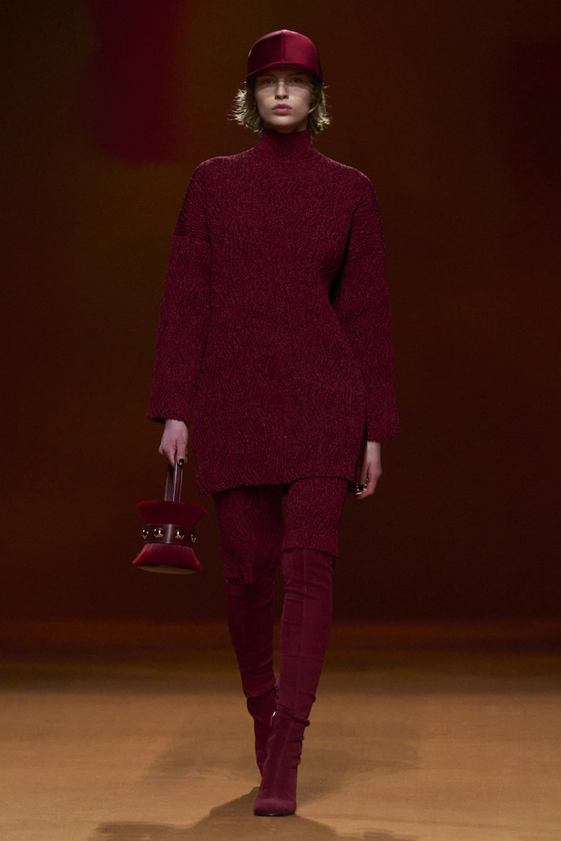 من مجموعة هرمس لموسم خريف وشتاء 2023-2024