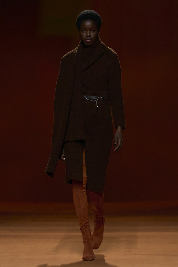 من مجموعة هرمس لموسم خريف وشتاء 2023-2024