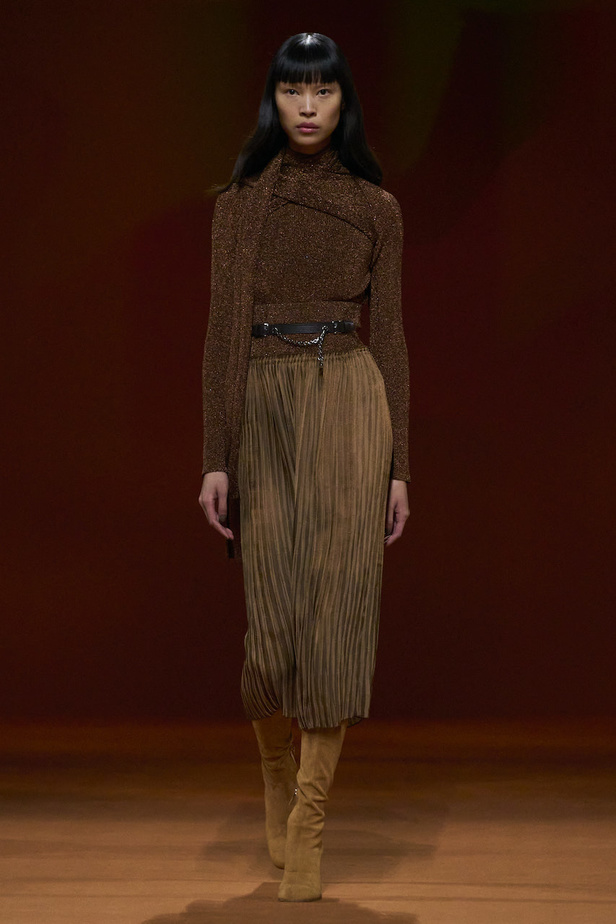 من مجموعة هرمس لموسم خريف وشتاء 2023-2024