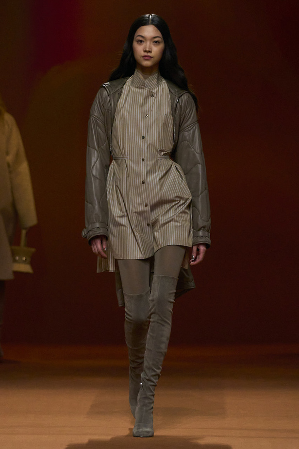 من مجموعة هرمس لموسم خريف وشتاء 2023-2024