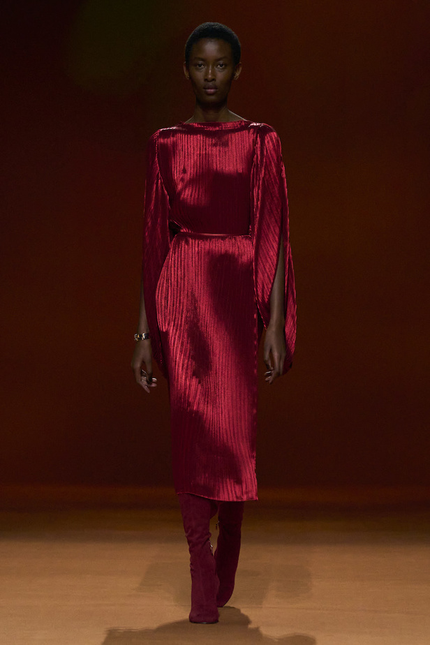 من مجموعة هرمس لموسم خريف وشتاء 2023-2024